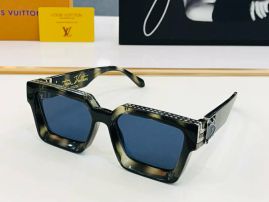Picture of LV Sunglasses _SKUfw56900903fw